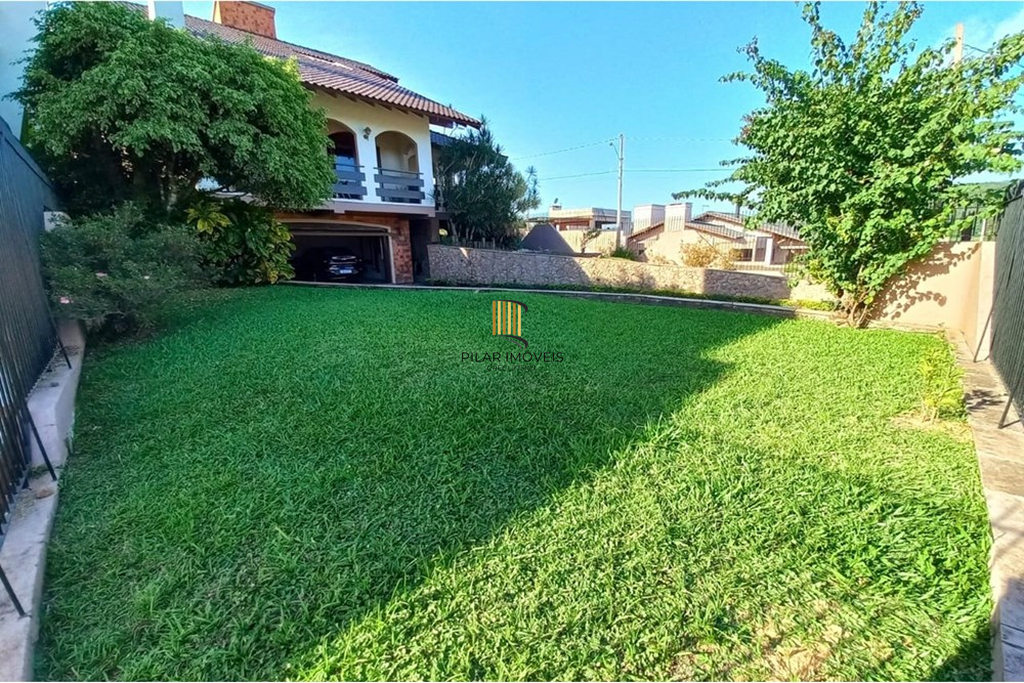 Casa 4 dormitórios no bairro Rolante