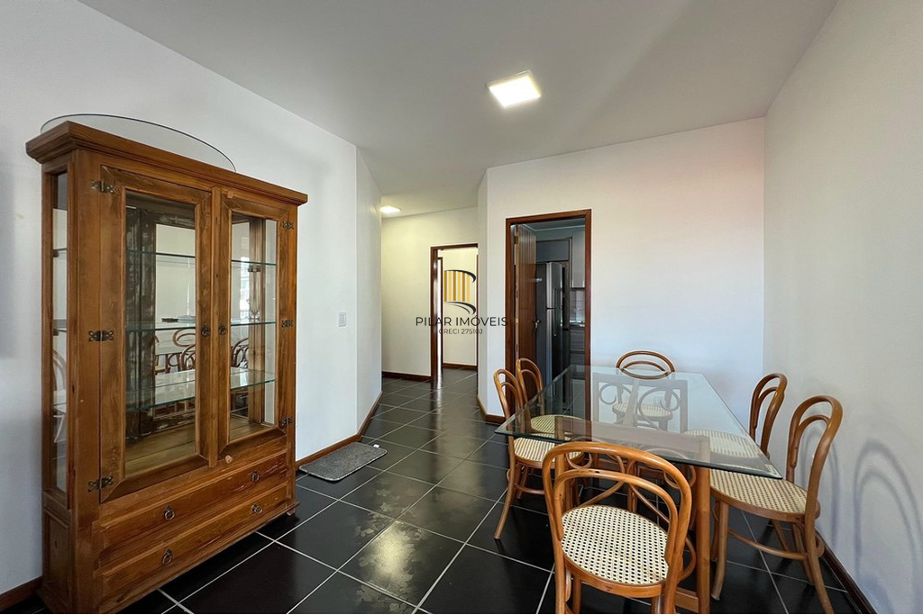 Apartamento 3 dormitórios no bairro Zona Nova