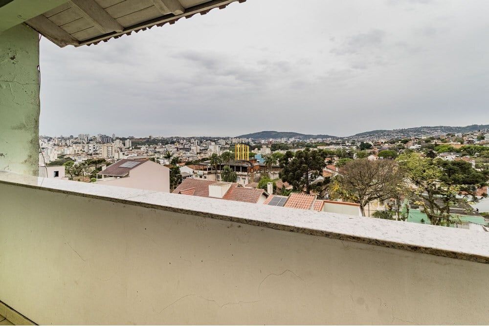 Casa 3 dormitórios no bairro Santo Antônio