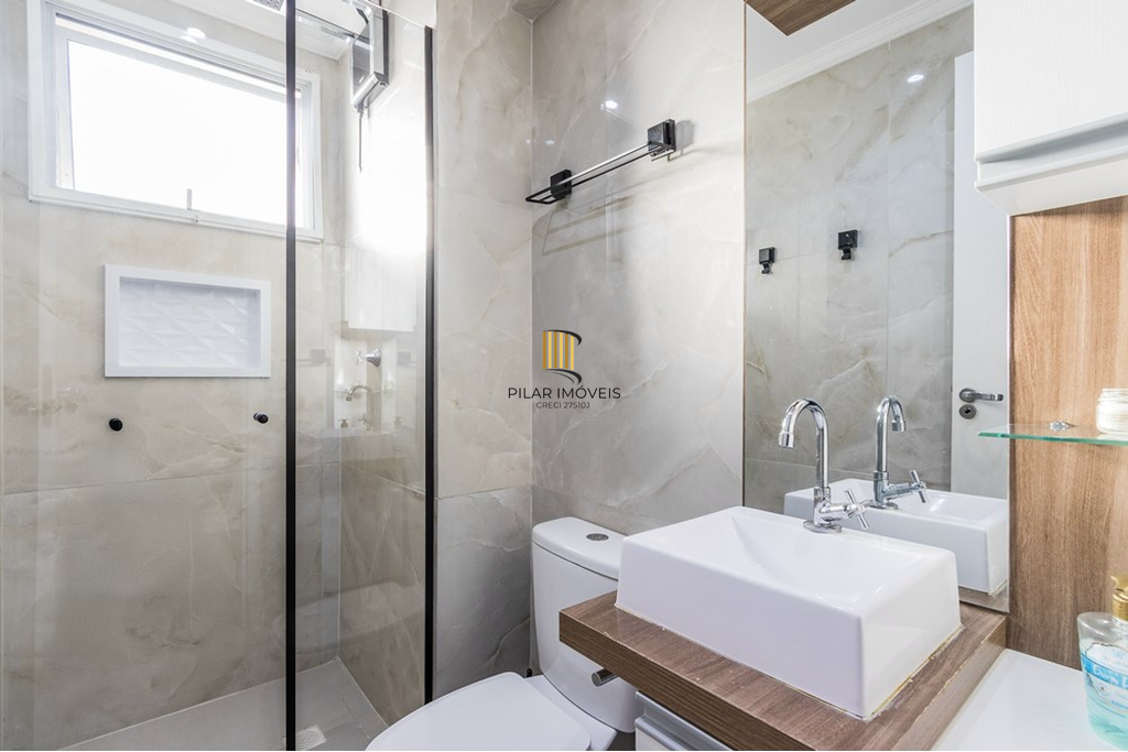 Apartamento 3 dormitórios no bairro Vila Ipiranga