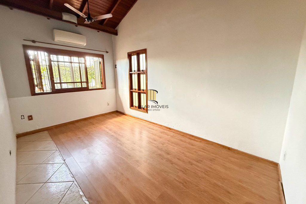 Casa 5 dormitórios no bairro São José