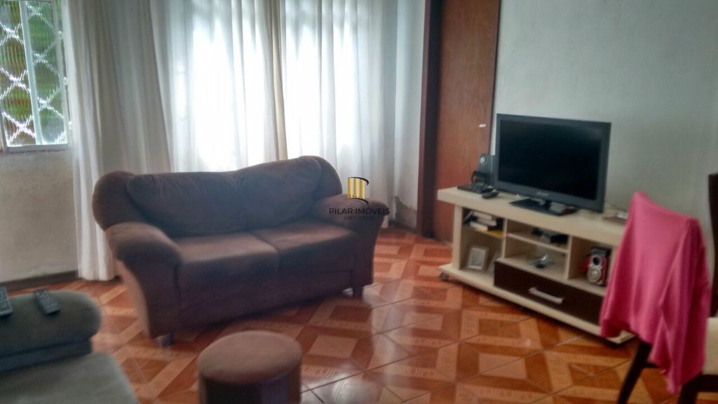 Casa 3 dormitórios no bairro Teresópolis