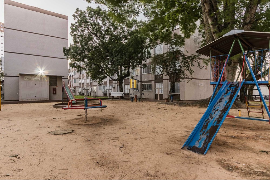 Apartamento 2 dormitórios no bairro Vila Ipiranga