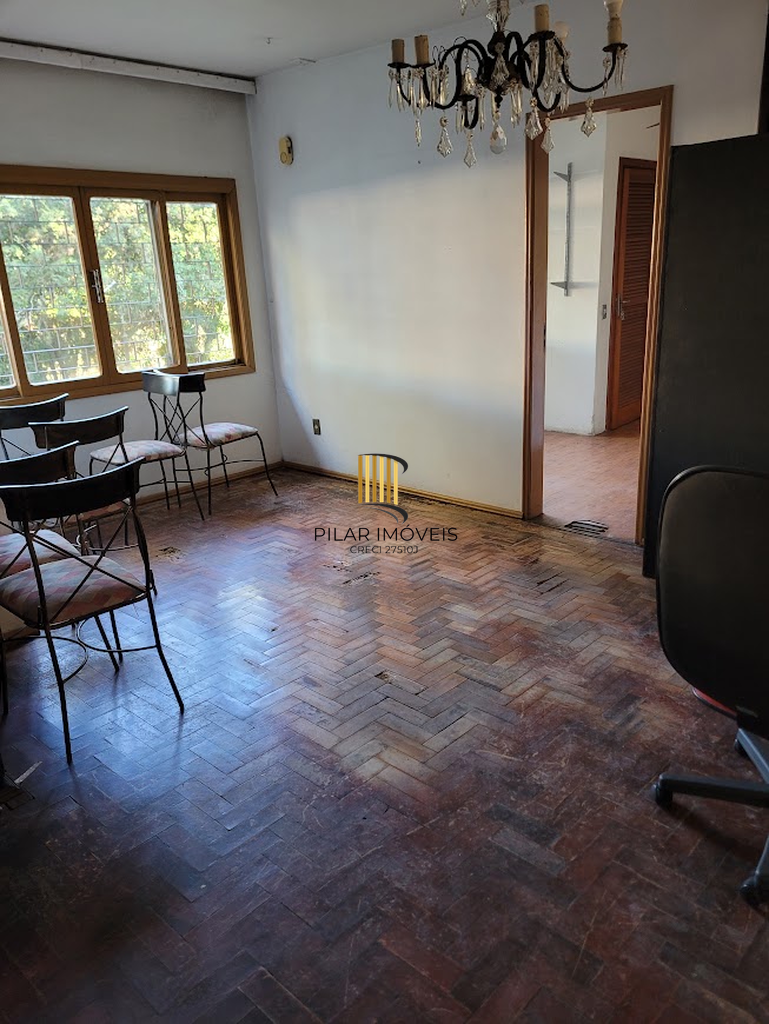 Casa 3 dormitórios no bairro Teresópolis