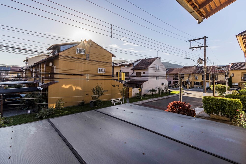 Casa de Condomínio 2 dormitórios no bairro Hípica