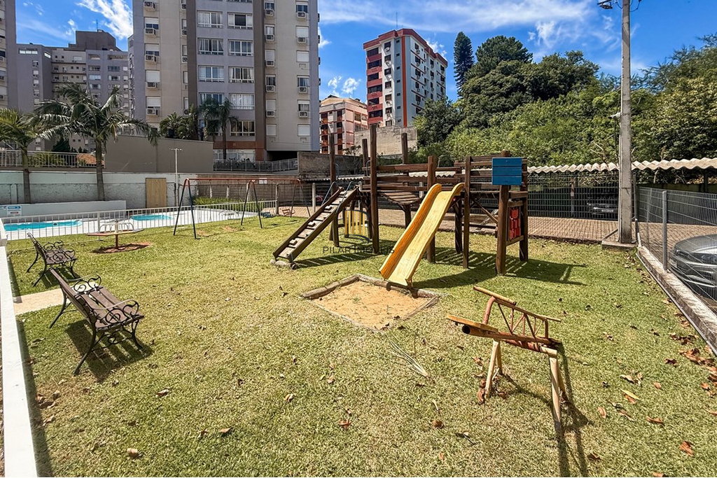 Apartamento 2 dormitórios no bairro Centro