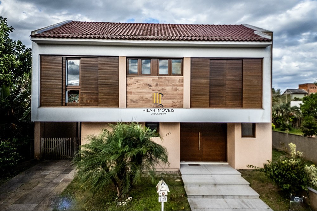 Casa de Condomínio 5 dormitórios no bairro São Lucas