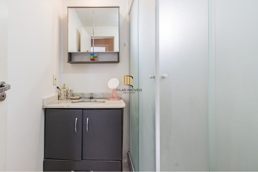 Apartamento 3 dormitórios no bairro Vila Ipiranga