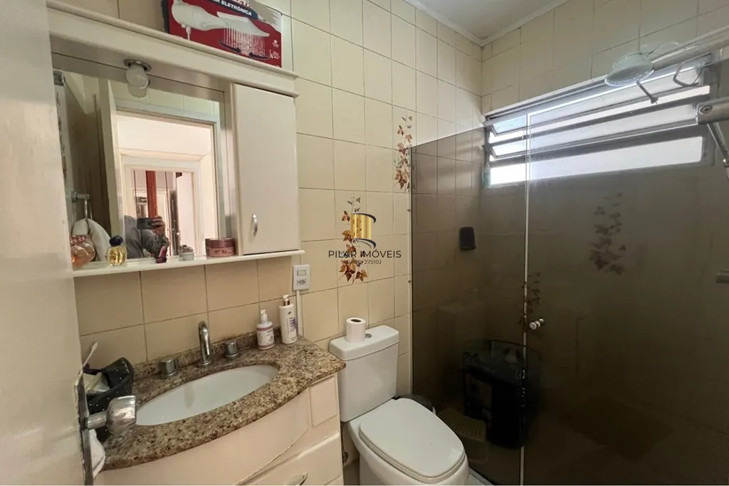 Casa 4 dormitórios no bairro Petrópolis
