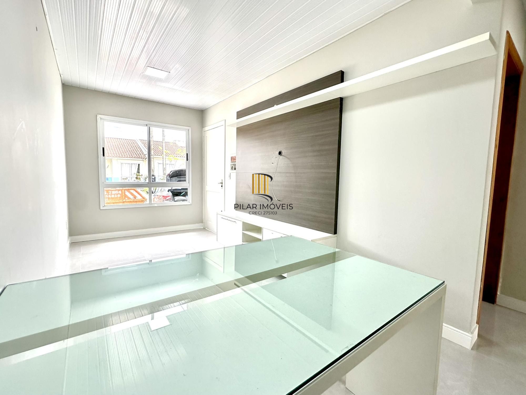 Casa de Condomínio 2 dormitórios no bairro Hípica