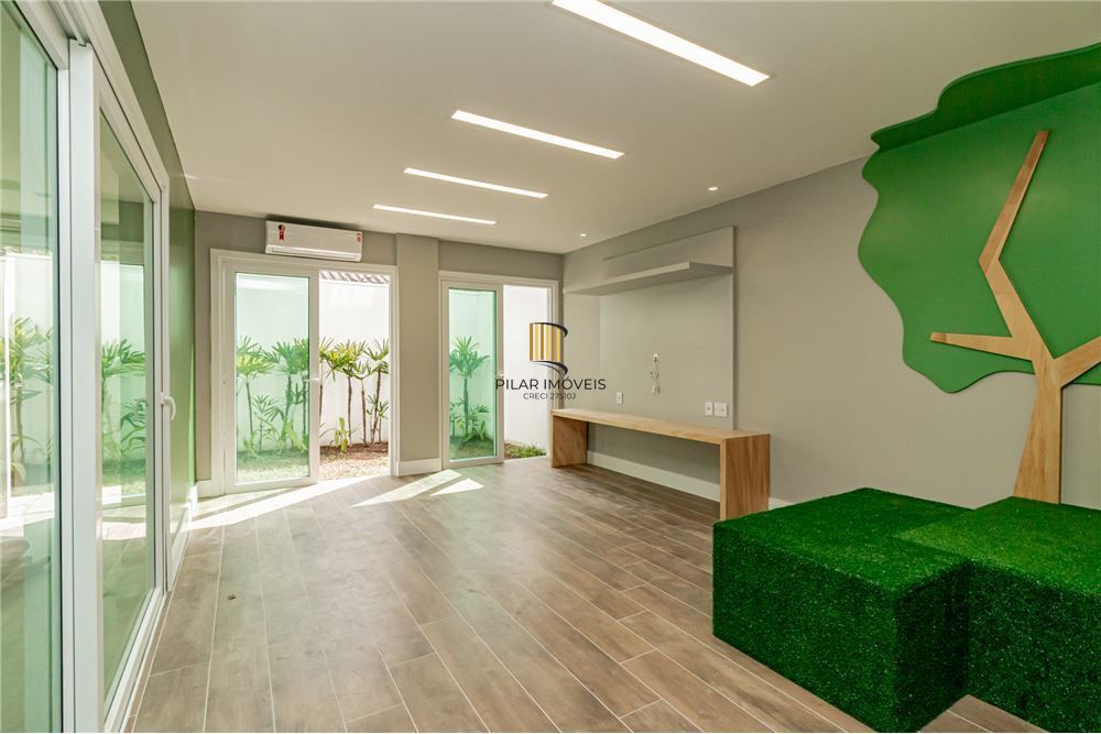 Apartamento 3 dormitórios no bairro Menino Deus