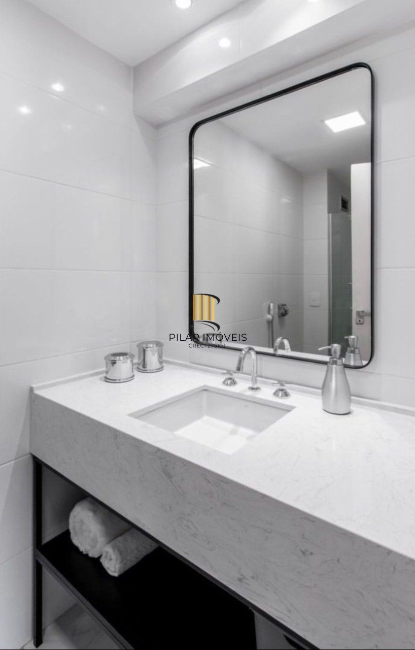 Apartamento 2 dormitórios no bairro Mont Serrat