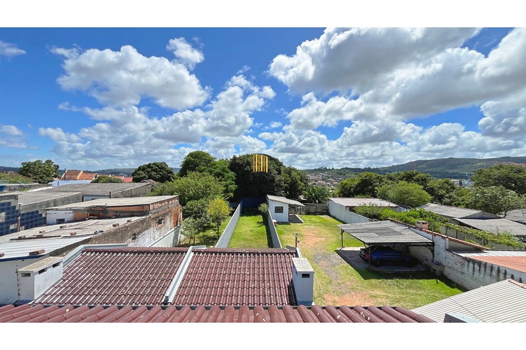 Casa 3 dormitórios no bairro Espírito Santo