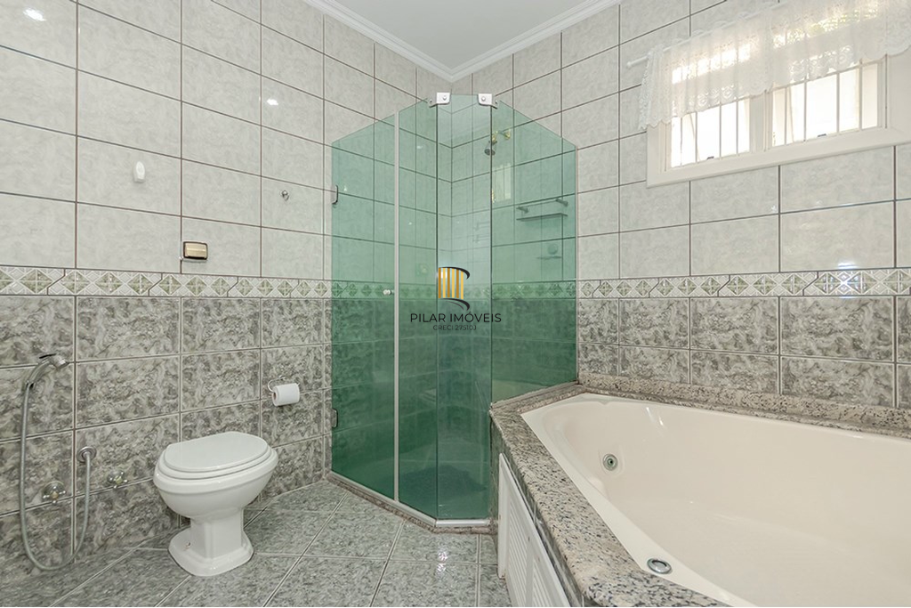Casa 3 dormitórios no bairro Sarandi