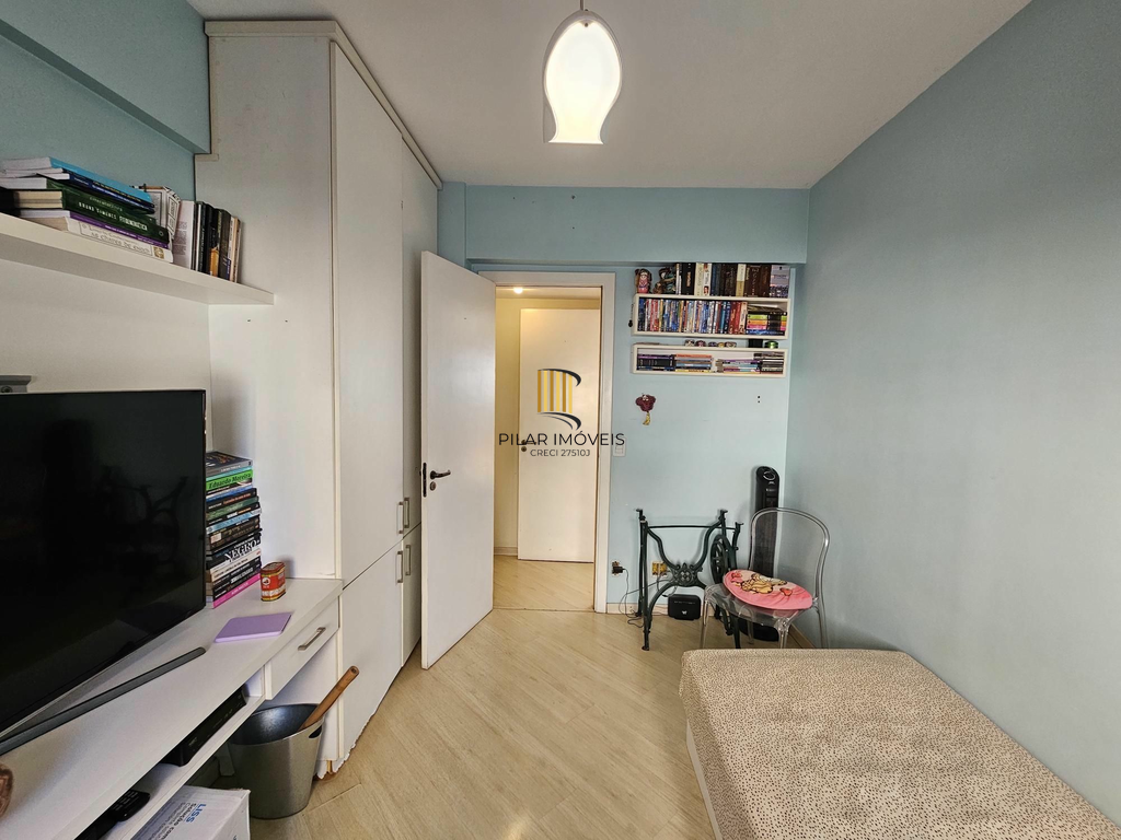 Apartamento 3 dormitórios no bairro Menino Deus