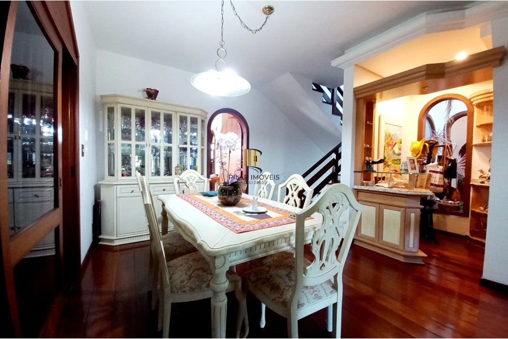 Casa 4 dormitórios no bairro Rolante