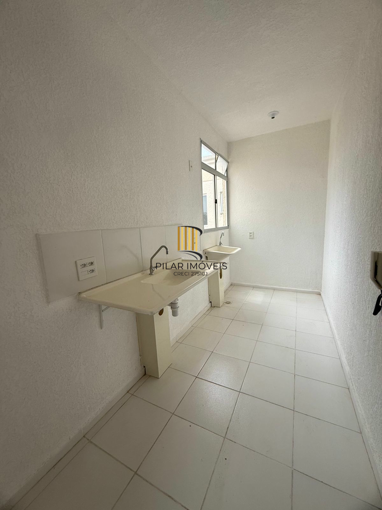 Apartamento 2 dormitórios no bairro Sarandi