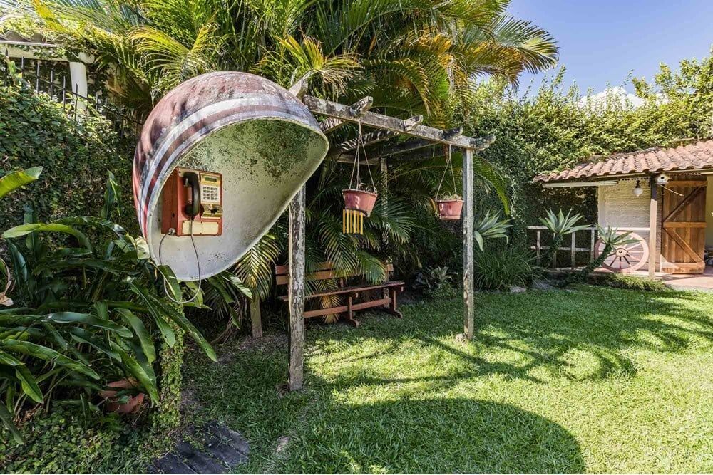 Casa 3 dormitórios no bairro Guarujá