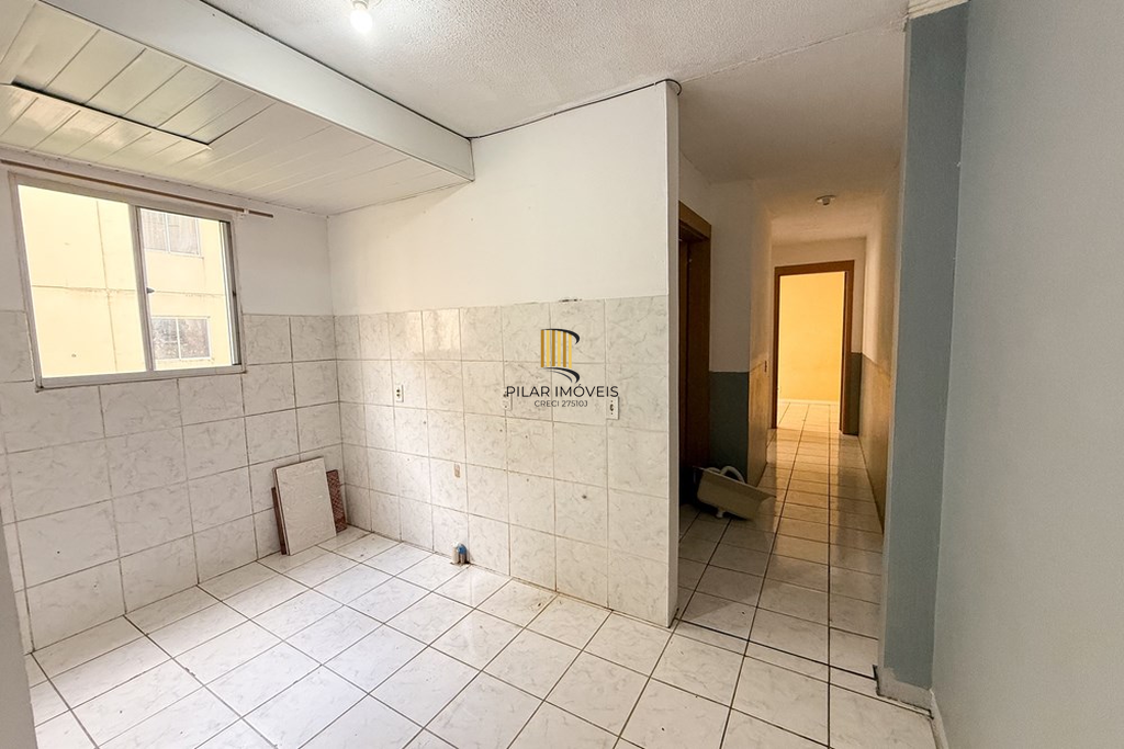 Apartamento 2 dormitórios no bairro Guajuviras