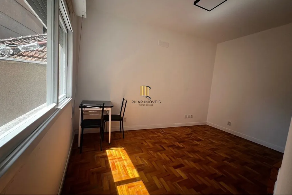 Apartamento 2 dormitórios no bairro Cidade Baixa