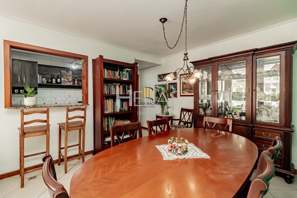 Apartamento 3 dormitórios no bairro Petrópolis