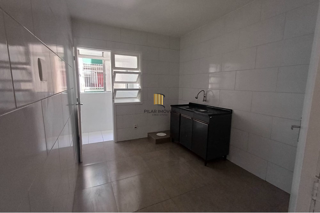 Apartamento 2 dormitórios no bairro Passo da Areia