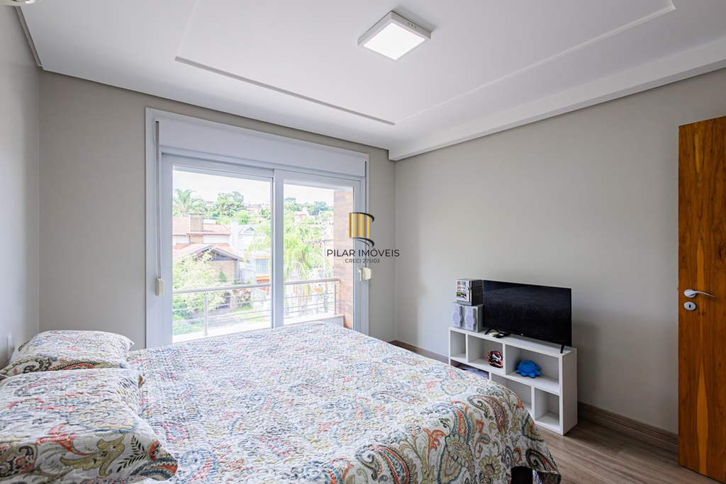 Casa 3 dormitórios no bairro Chácara das Pedras