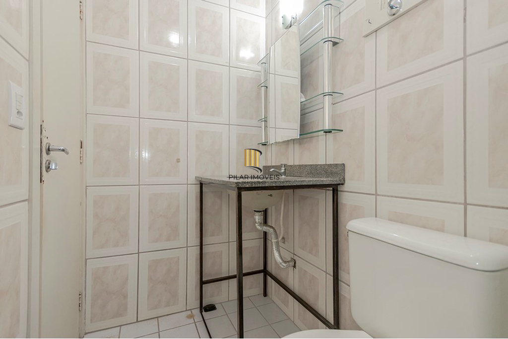 Apartamento 2 dormitórios no bairro Tristeza