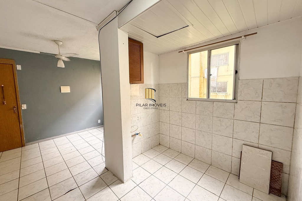 Apartamento 2 dormitórios no bairro Guajuviras