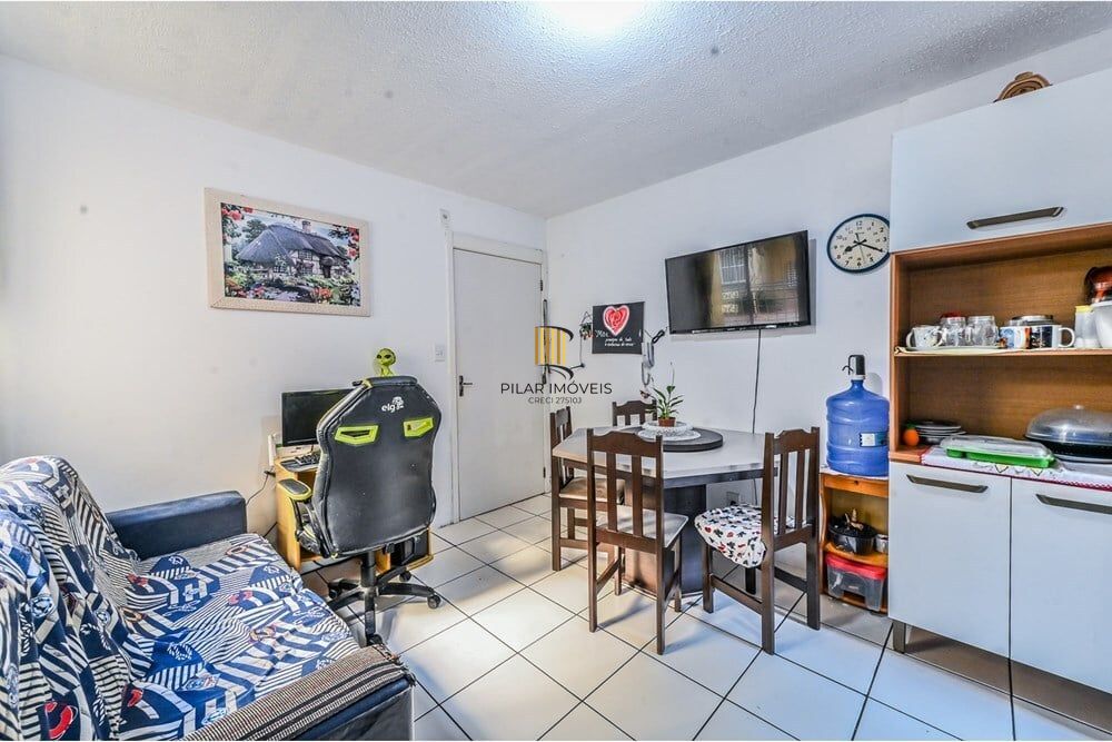 Apartamento 2 dormitórios no bairro Coronel Aparício Borges