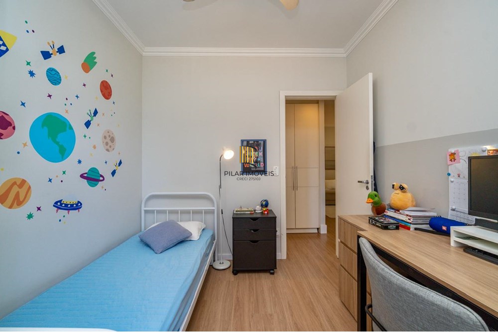Apartamento 3 dormitórios no bairro Menino Deus
