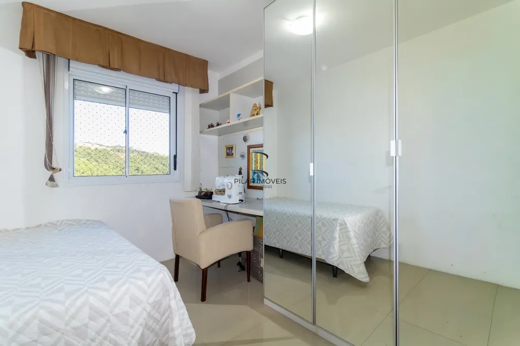 Apartamento 2 dormitórios no bairro Jardim Carvalho