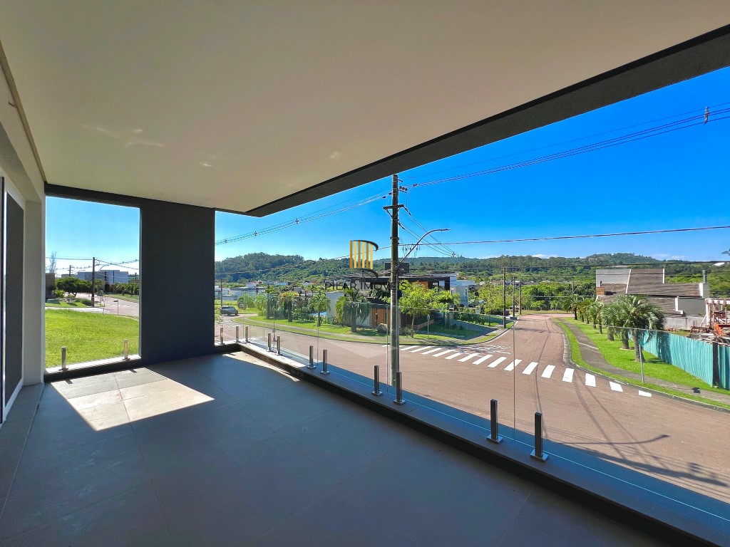 Casa de Condomínio 4 dormitórios no bairro Vila Nova
