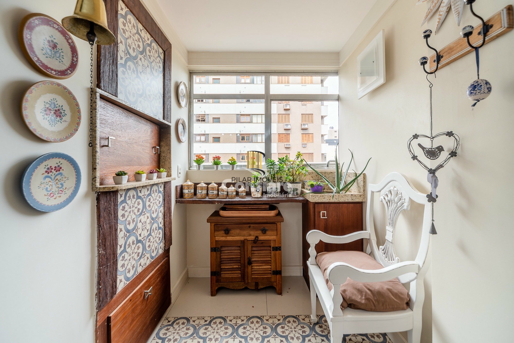 Apartamento 4 dormitórios no bairro Petrópolis