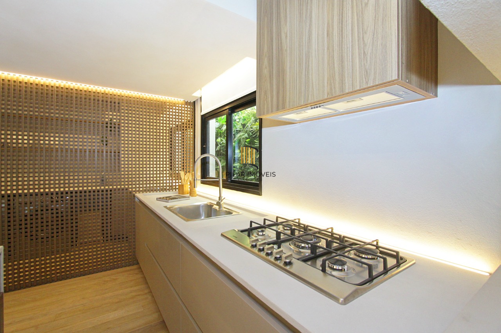 Apartamento 3 dormitórios no bairro Menino Deus