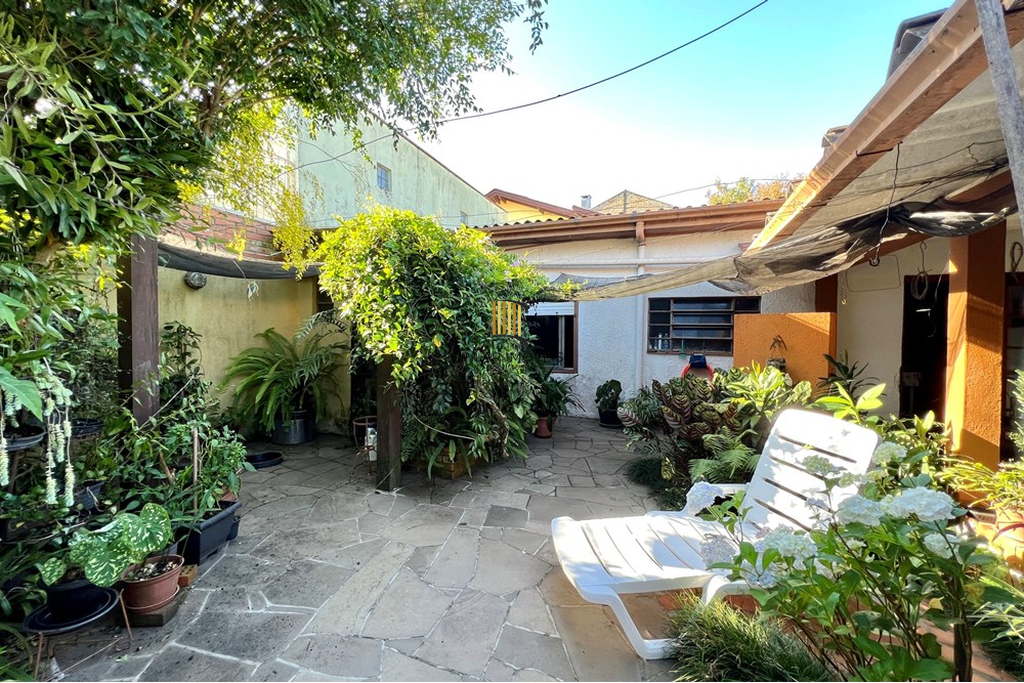 Casa 3 dormitórios no bairro Nossa Senhora das Graças