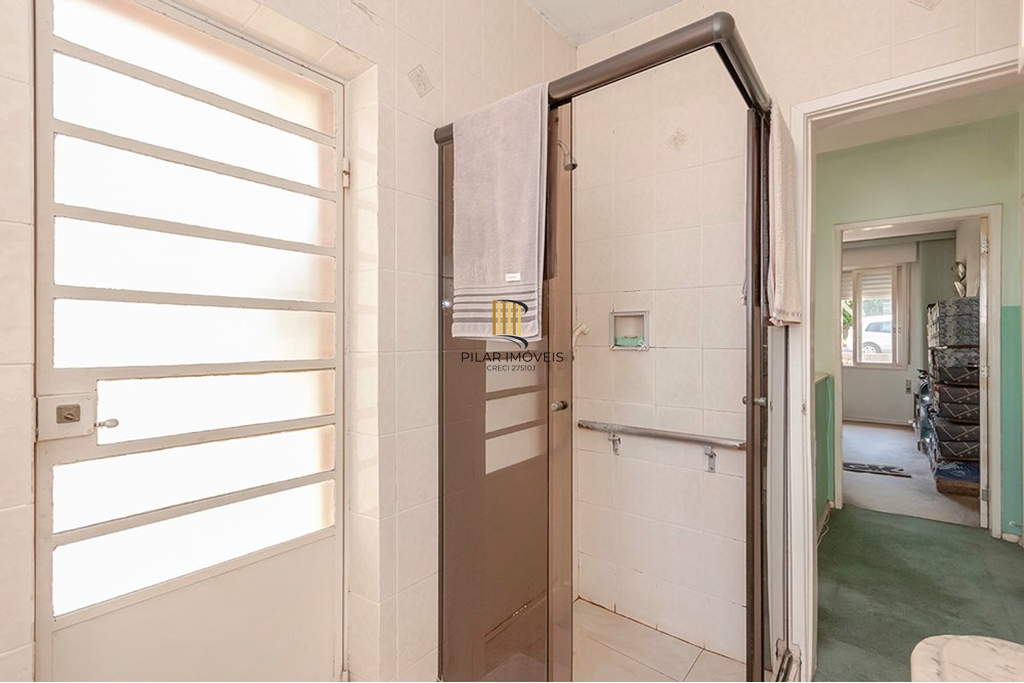 Casa 3 dormitórios no bairro Menino Deus