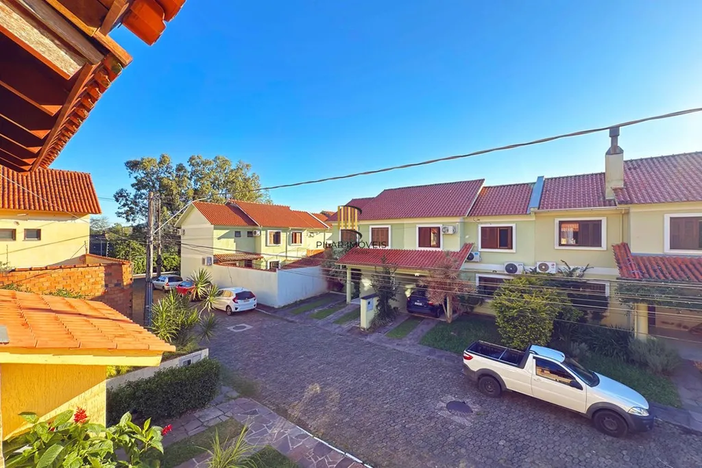 Casa de Condomínio 3 dormitórios no bairro Serraria