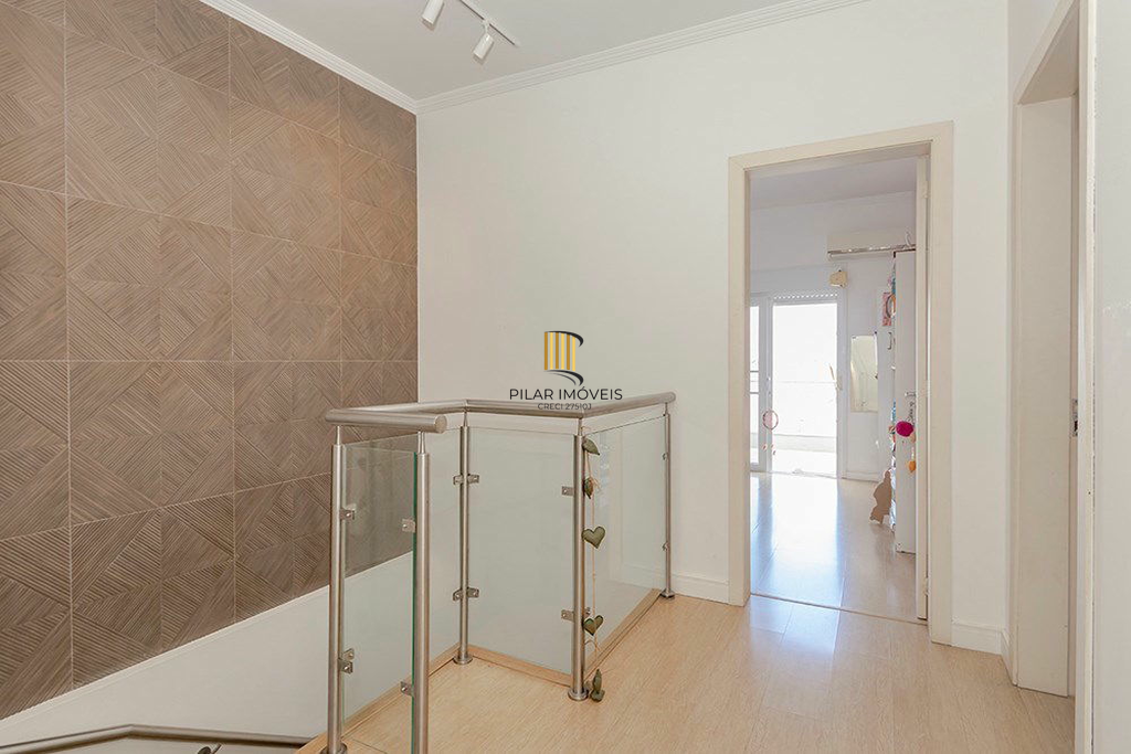 Casa de Condomínio 3 dormitórios no bairro Vila Nova