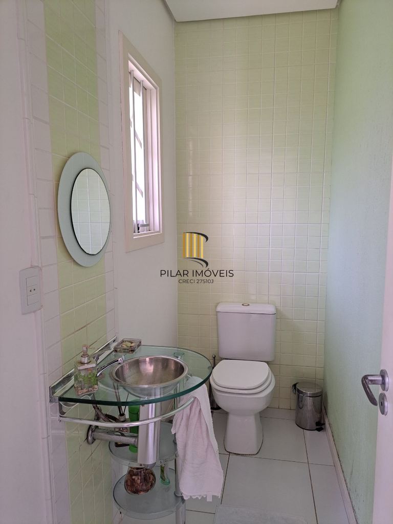 Casa 4 dormitórios no bairro Cristal