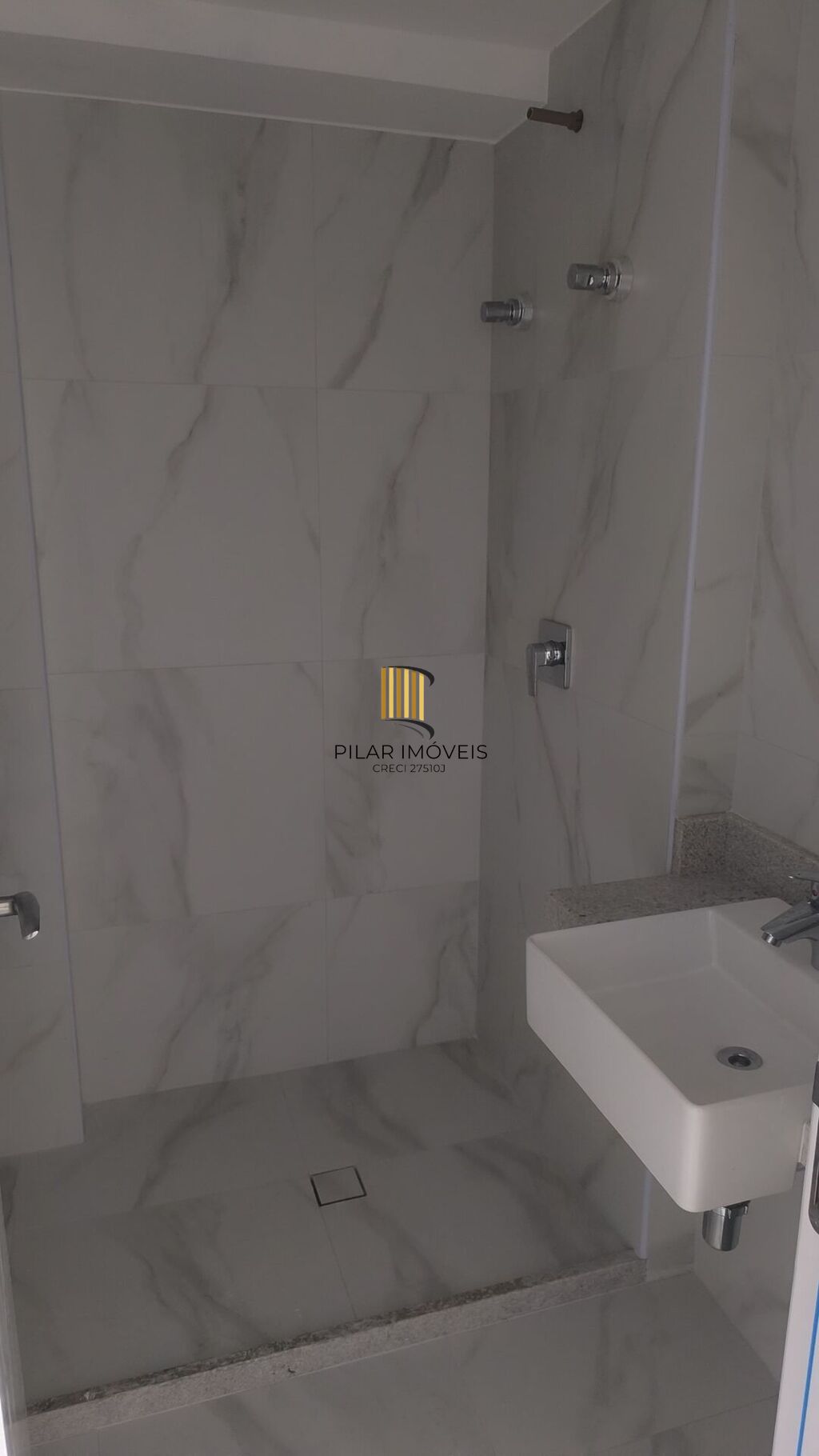Apartamento 3 dormitórios no bairro Praia de Belas