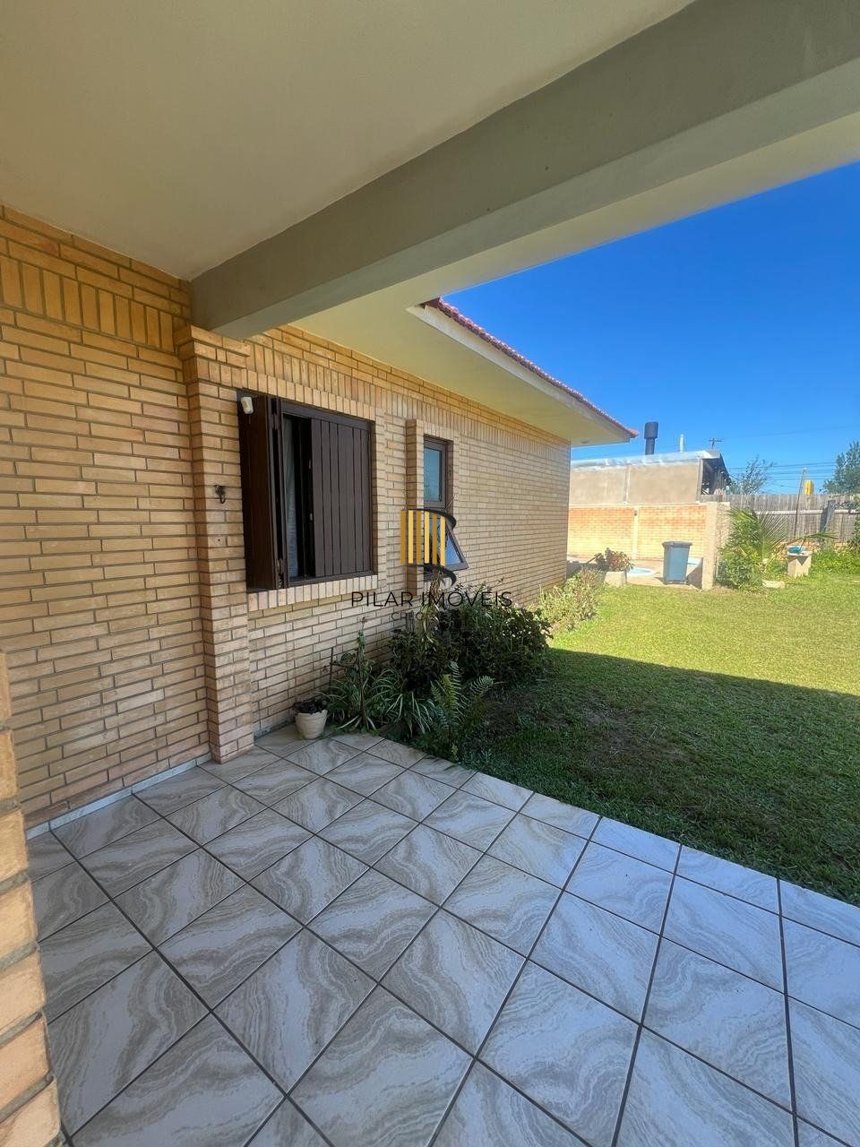 Casa 2 dormitórios no bairro Arpoador