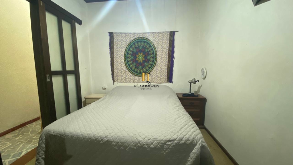 Casa 4 dormitórios no bairro Centro Histórico