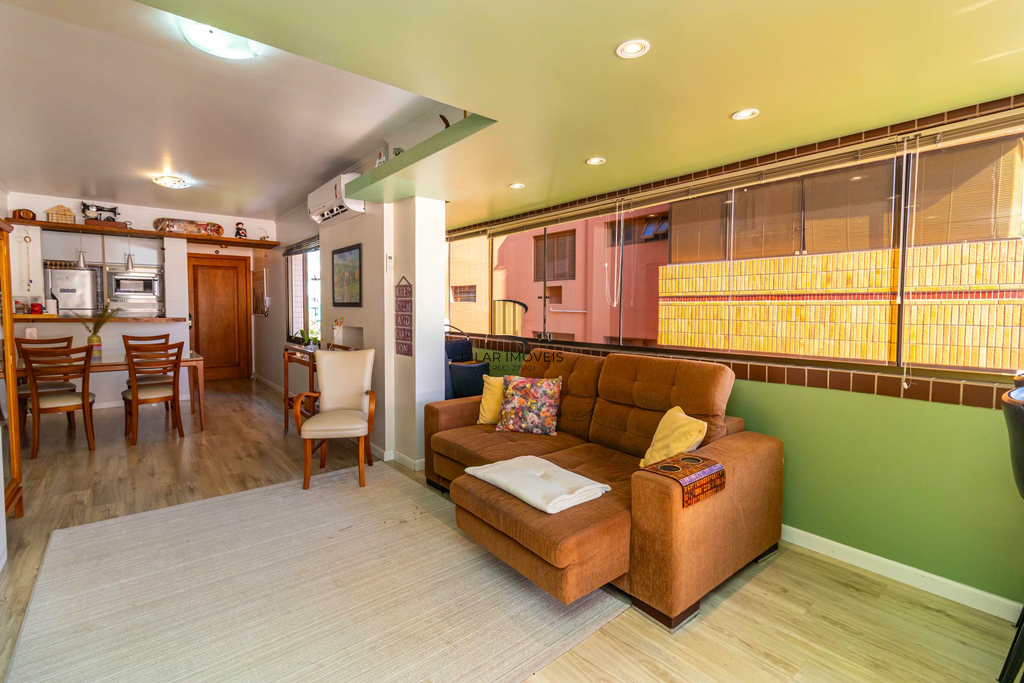 Apartamento 3 dormitórios no bairro Mont Serrat