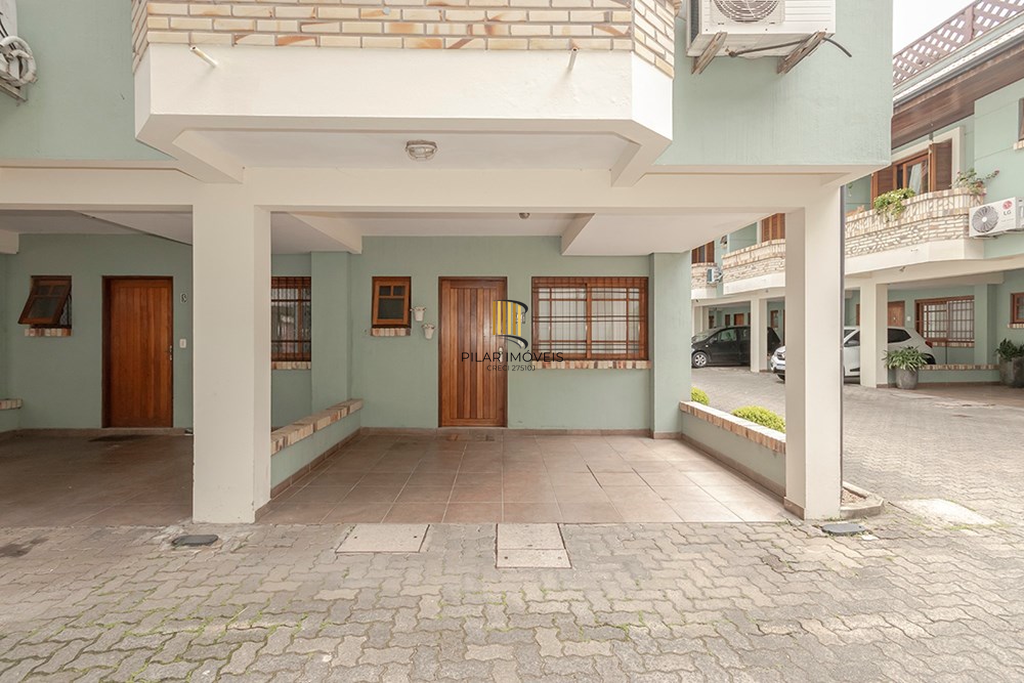 Casa de Condomínio 3 dormitórios no bairro Ipanema