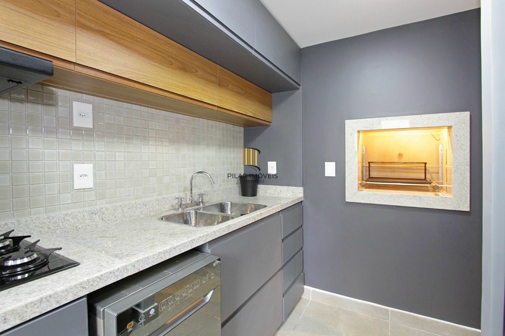 Apartamento 3 dormitórios no bairro Menino Deus