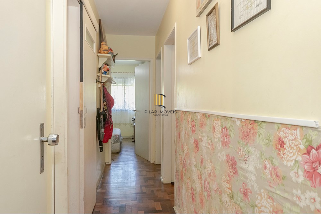 Apartamento 4 dormitórios no bairro Menino Deus