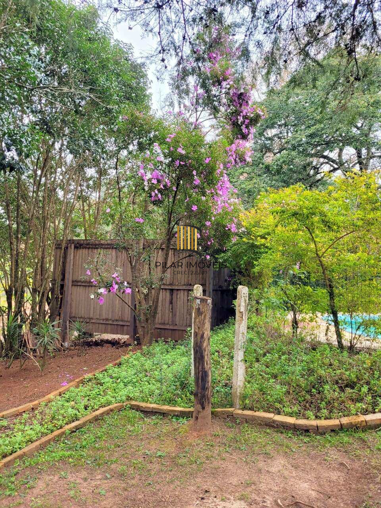 Casa 2 dormitórios no bairro Parque Eldorado