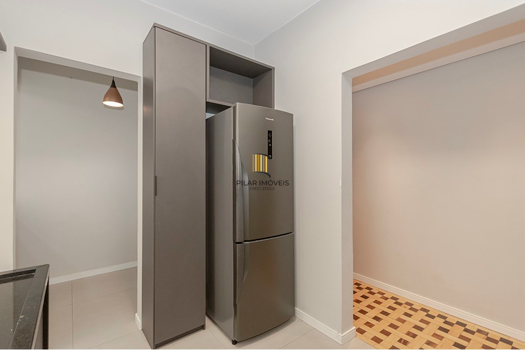 Apartamento 2 dormitórios no bairro Bom Fim