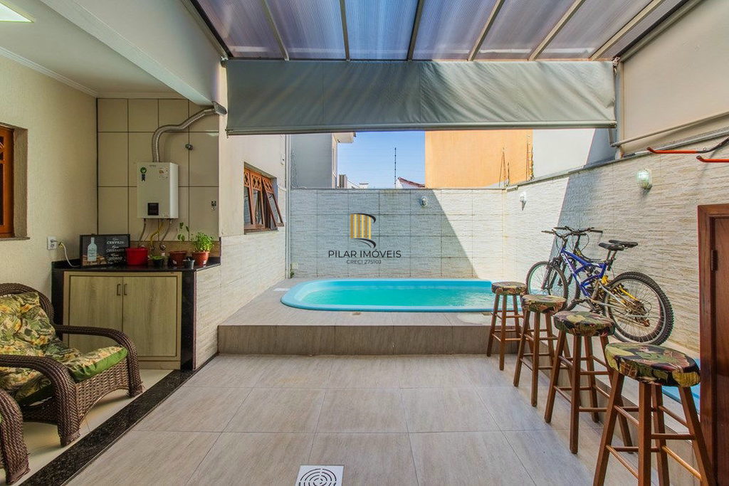 Casa 4 dormitórios no bairro Moinhos de Vento